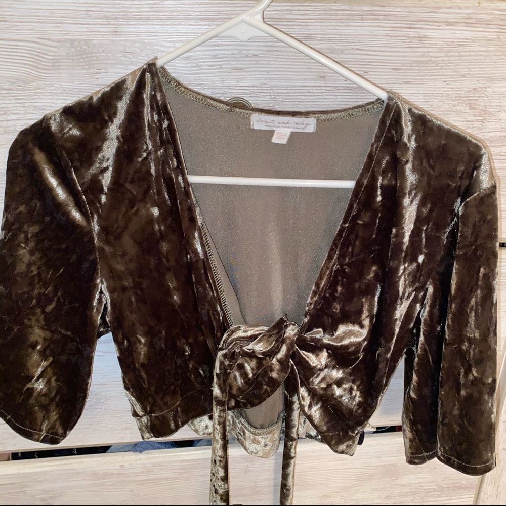 America eagle velvet tie front top